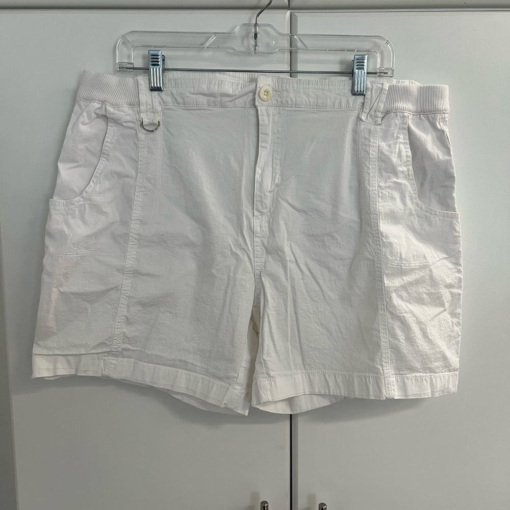 Caribbean Joe Women's White Casual Shorts Sz 16